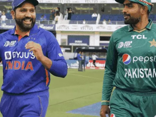 एशिया कप UAE में शिफ्ट करने को तैयार पाकिस्तान:ACC नहीं माना तो टूर्नामेंट से हट सकता है, फिर अपने देश में दूसरी सीरीज कराएगा