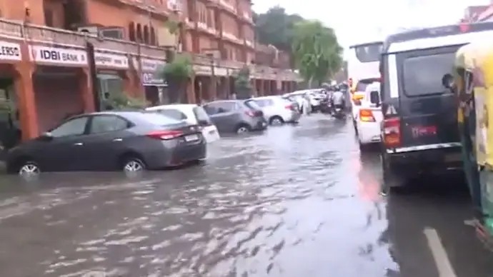 जयपुर में भी भारी बारिश का अलर्ट