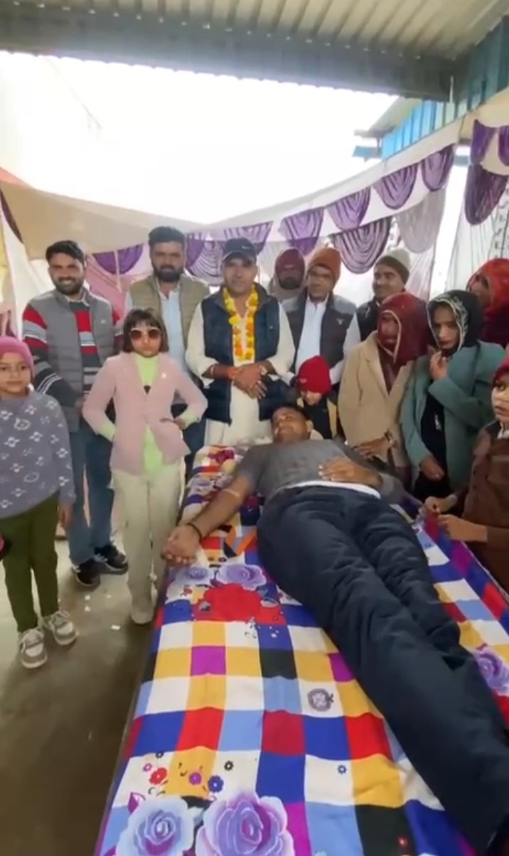निशुल्क रक्तदान शिविर में दस गांवों के लोगों ने उठाया लाभ