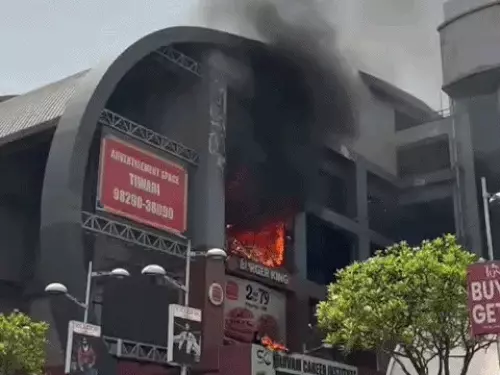 कोटा के सिटी मॉल में भीषण आग, 12 दमकल गाड़ियों ने पाया काबू